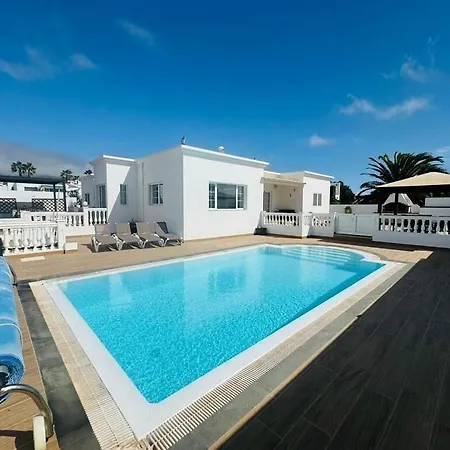 Marina Deniz * 卡列罗港